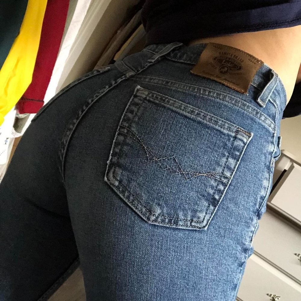 Lois medium-wash denim jeans